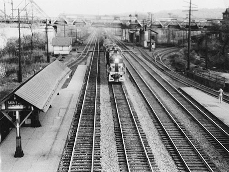 Coraopolis-Pa-Montour-Junction-Train-Station-Montour-Street.jpg